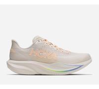 HOKA Mach 7 Schuhe für Damen in Oat Milk/Alabaster Größe 38 Weit | Straße