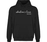 Hoodie Herren Pullover Männer - Namen mit Datum personalisiert I Partner Geschenke Pärchen Geschenk Valentinstag Paar Geschenke Hochzeit Geschenk für Paare Weihnachten I Couple Gift - 3XL - Schwarz
