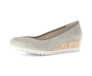 Keilpumps GABOR "GENUA", Damen, Gr. 44, grau (schilf, kork), Ziegenveloursleder, Schuhe Keilpumps, Businessschuh, Heels mit Absatz in Kork-Optik (30164352-44)
