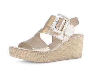 Keilsandalette GABOR, Damen, Gr. 42, champagner, Glattleder, metallic, Schuhe, Sommerschuh, Riemchensandale mit auffälliger Zierschnalle (34706003-42) champagner