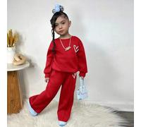Kleine Mädchen Lässiges Set aus Strickpullover mit Herzmuster und einfarbigem, lockerem Langarmshirt und Jogginghose mit weitem Bein, Drop-Shoulder