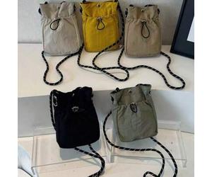 Kleine Umhängetasche für Sport & Reisen - Damen einfarbige Crossbody Handy-Tasche mit Reißverschlussfach | Lässige minimalistische Münzbeutel und Kopf