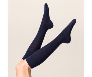 Kniestrümpfe KUNERT "SOFT WOOL COTTON", Damen, Gr. 39-42, blau (marine), Obermaterial: 70% Schurwolle, 20% Baumwolle, 8% Polyamid, 2% Elasthan, Socken Kniestrümpfe, Weiche Kniestrümpfe aus Merino- und