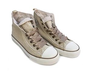 Krüger Damen Trachten Sneaker Countrylove 4433-15 in Beige | Moderner Trachtensneaker mit Herz-Details | Bequemer Trachtenschuh für Dirndl, Trachtenmode, Oktoberfest & Volksfeste | Größe 38