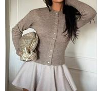 Kurze, schlanke, vorderseitig geknöpfte, einfarbige, langärmlige, einfache, lässige Strick-Cardigan, Pullover, kurzer Damenpullover, Damenpullover, St