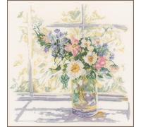 Lanarte Kreuzstich Stickpackungen Gezählter Kreuzstichbilder Set BLUMEN IN ZARTEM LICHT Wanddekoration Handarbeit Set für Erwachsene 29 x 29 cm DIY Deko Bastelset Handwerker Kreative Geschenkset