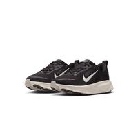Laufschuh NIKE "VOMERO 18 (GS)", Kinder, Gr. 36, schwarz, summit weiß, coconut milk, iron ore, Synthetik, Textil, Schuhe Laufschuh, Für Kinder & Jugendliche (86651010-36) schwarz, summit weiß, coconut