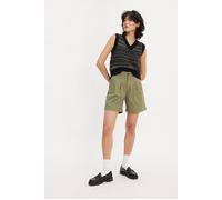 LEVIS Women's Pleated Trouser Short, DEEP Lichen Green, 30