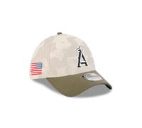 Los Angeles Angels 2025 MLB Armed Forces New Era 39THIRTY Flex Cap Beige - L/XL