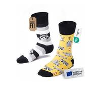 Many Mornings - Mismatched Socken - Lustige Socken Unisex - Waschbär Socken - Geschenkidee - Design: Raccoon Bandit - Made in EU - 43-46