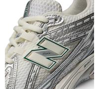 New Balance Sneaker 1906 in Weiss 40