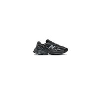New Balance 5030 Schwarz 38