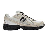 New Balance 740 44