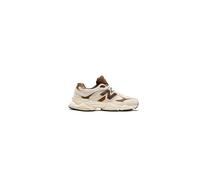 New Balance 9060 Braun/Beige 45.5