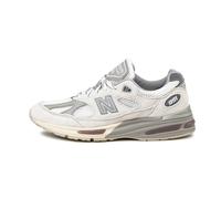 New Balance 991 v2 *Made in England* 44.5 / Wind Chime / Brilliant White / Flint Gray