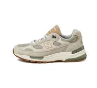 New Balance 992 Made In USA "Olivine" - Size: 40 beige