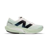 New Balance Damen FuelCell Rebel v4 in Grün/Weiß/Schwarz, Synthetik, Größe 36