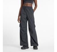 New Balance Damen Cargohose aus Nylon Relaxed Fit, schwarz, Gr. L