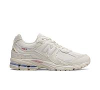 New Balance Herren 2002R Protection Pack in Weiß, Leder, Größe 45.5