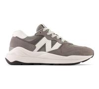 New Balance Herren 5740 in Grau/Weiß, Suede/Mesh, Größe 44.5 M5740VPB