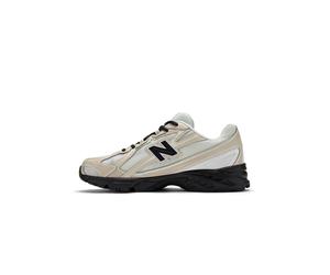 New Balance Herren Sneaker 740, grau, Gr. 44,5EU