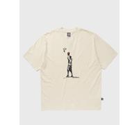 New Balance Herren Hoops Player Graphic T-Shirt in Braun, Poly-Strick, Größe M