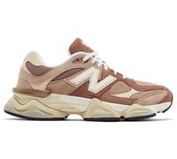 New Balance Kids 574 New-b V2 Familiar Ground Klett-Sneaker, Braun Taupe Pink, 11