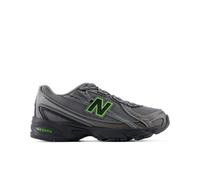 New Balance Kinder 740 Bungee Lace in Schwarz/Grün, Synthetik, Größe 33