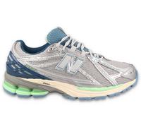 New Balance Sneaker 1906 in Silbern 42