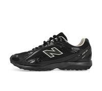 New Balance Unisex 204L in Schwarz/Grau, Synthetik, Größe 42