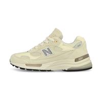 New Balance U992MC Beige in Größe 42