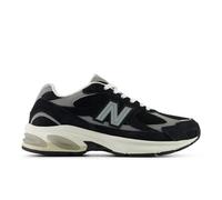 New Balance Unisex 2010 in Schwarz/Grau/Weiß, Wildleder/Mesh, Größe 38.5