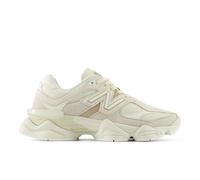 New Balance Unisex 9060 in Beige/Grau, Wildleder/Mesh, Größe 40.5