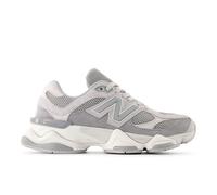 New Balance Unisex 9060 in Grau, Wildleder/Mesh, Größe 43