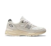 New Balance Unisex Made in UK 991v2 in Grau/Weiß/Beige, Wildleder/Mesh, Größe 38