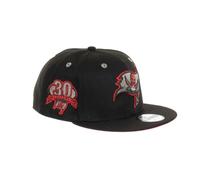 New Era Tampa Bay Buccaneers NFL Team Colour 30 Seasons Sidepatch Black 9Fifty Snapback Cap - One-Size