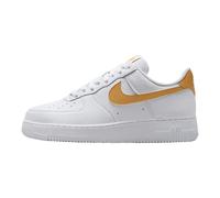 Nike Air Force 1 '07 Next Nature Damen-Schuhe (Weiß/Metallic Gold), Weiß/Gold, 7.5