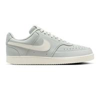 Sneaker NIKE SPORTSWEAR "Court Vision Low", Herren, Gr. 44,5, grau (light silber, sail), Synthetik, Schuhe Sneaker, inspiriert vom Design des Nike Air Force (92213665-44,5) light silber, sail
