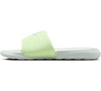 Nike Damen-Badeslipper Nike Victori One Damen-Badeslipper, Light Silver/Light Silver-Barely Volt, CN9677-010, 36.5 EU (6 US)