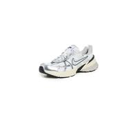 Nike Damen Fd0736-100 Sneaker, Summit White Metallic Silver, 39 EU