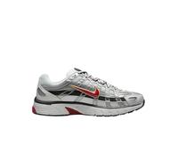 Nike Damen P-6000 Sneaker, Weißes Varsity Red MTLC Platinum, 38.5 EU