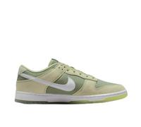 NIKE Dunk Low HM9651-300 Herren Sneaker, Oil Green/White/Olive Aura, Wildleder und Canvas, Freizeit & Lifestyle (EU Schuhgrößensystem, Erwachsene, Herren, Numerisch, M, 42.5)