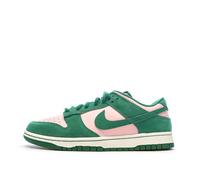 NIKE Dunk Low SE Unisex Sneaker Farbe: Grün/Rosa; Größe: EUR 44.5 | US 10.5 | UK 9.5