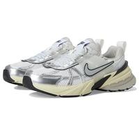 Nike FD0736 Nike V2K Run Damen Summit White/METALLIC Silver EU 42.5