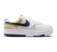 Nike Gamma Force Damen Schuhe (HJ5997-101, White/Soft Pearl/Saturn Gold/Obsidian), Weiß/Soft Pearl/Saturn Gold/Obsidian, 42 EU