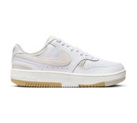 NIKE Gamma Force Sneaker Damen 103 - white/phantom-light bone-sanddrift 36.5