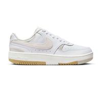 Nike - Gamma Forces Weiß - Gr. - 35 ½ EU