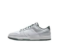 Nike Herren Dunk Low Retro SE Sneaker, Photon Dust White Vintage Green, 44 EU