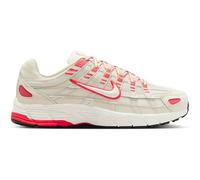 Nike P-6000 Schuh, Bright Crimson/Soft Pearl-Lt Orewood BRN, CD6404-601, 40.5 EU (7.5 US)