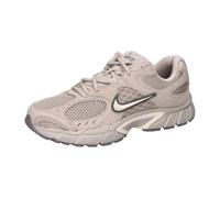 Nike - V5 RNR - Sneaker, Gr. 42.5, braun/rosa (MoonParticle/LightOrewoodBrown)